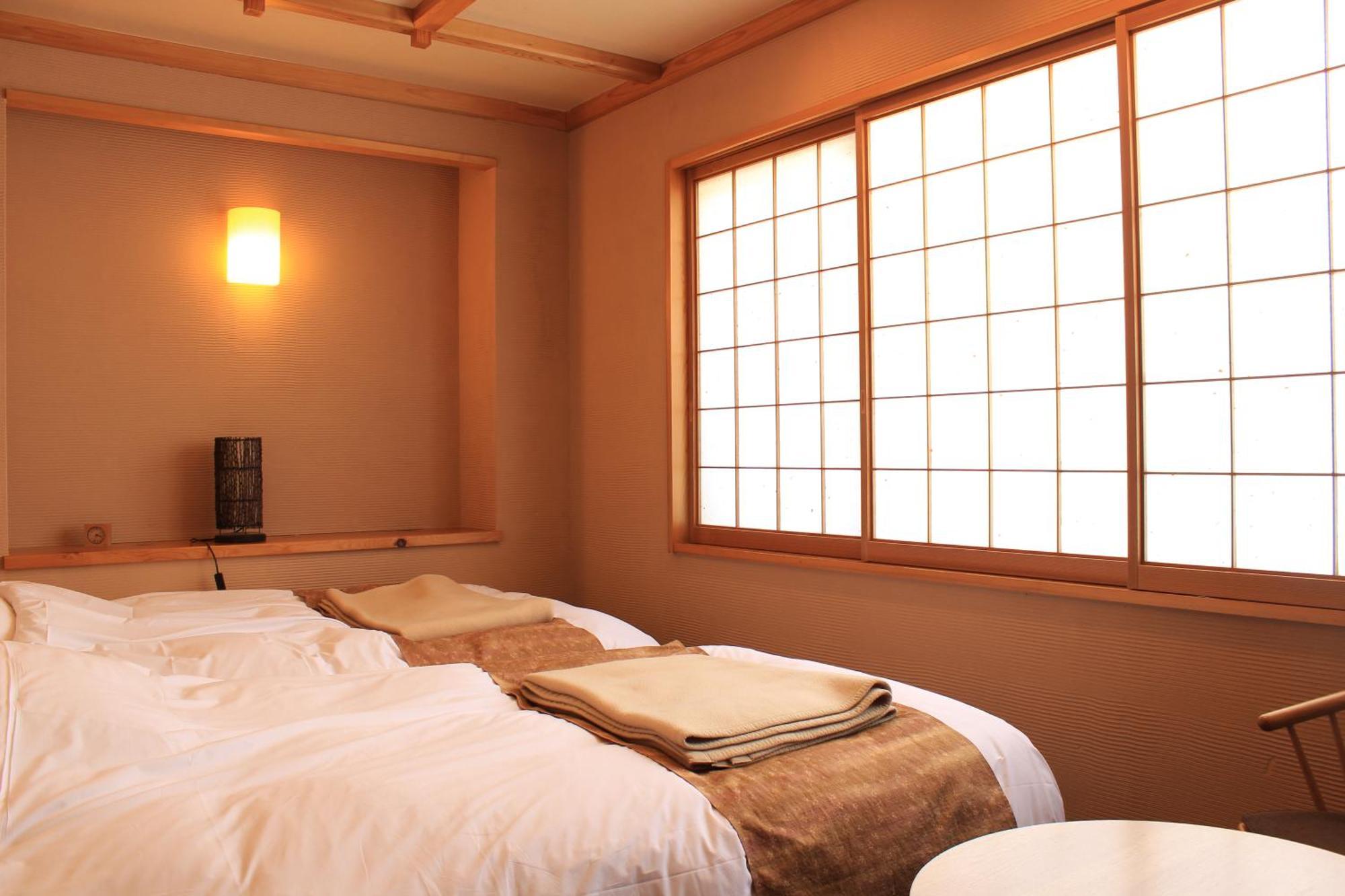 Miyama Ouan Kyoritsu Resort Takayama  Buitenkant foto A room at a ryokan