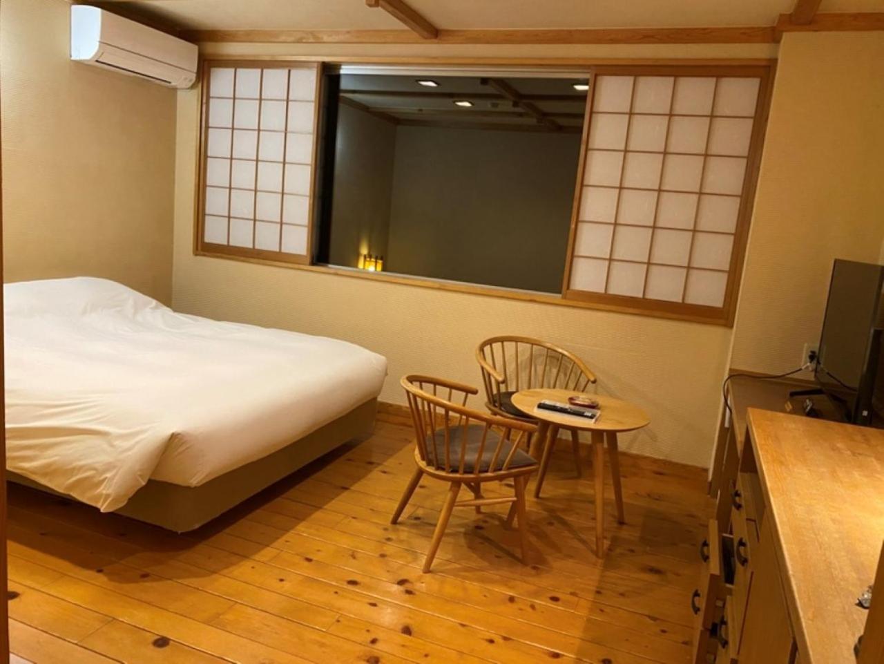 Miyama Ouan Kyoritsu Resort Takayama  Buitenkant foto A room at a ryokan