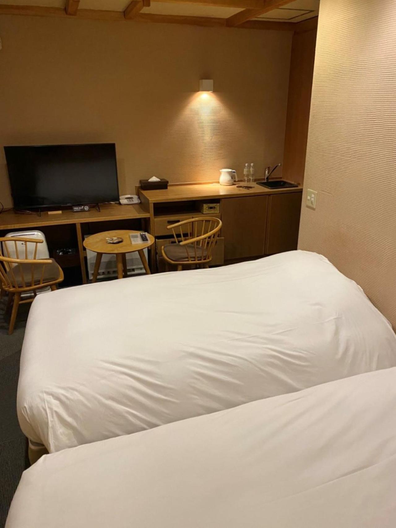 Miyama Ouan Kyoritsu Resort Takayama  Buitenkant foto A room at the hotel