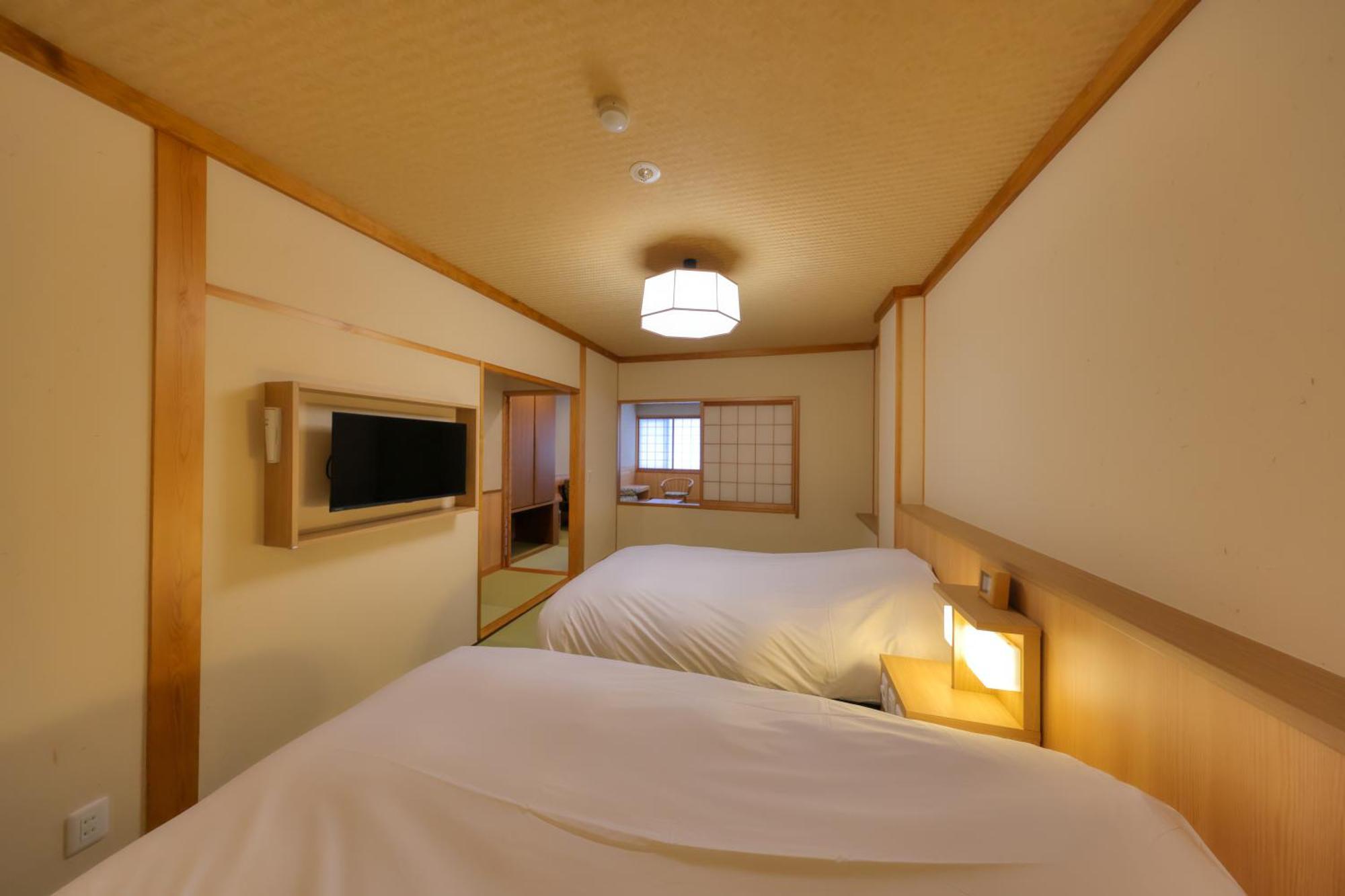 Miyama Ouan Kyoritsu Resort Takayama  Buitenkant foto A room at the hotel