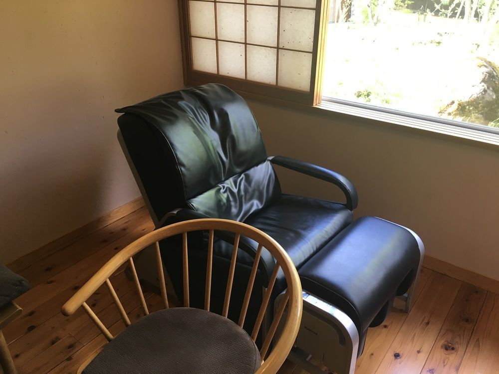 Miyama Ouan Kyoritsu Resort Takayama  Buitenkant foto A recliner chair