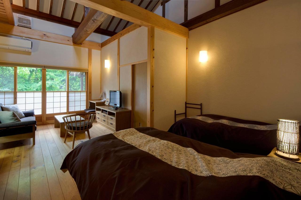 Miyama Ouan Kyoritsu Resort Takayama  Buitenkant foto A room at the Hoshino Resorts Karuizawa Hida